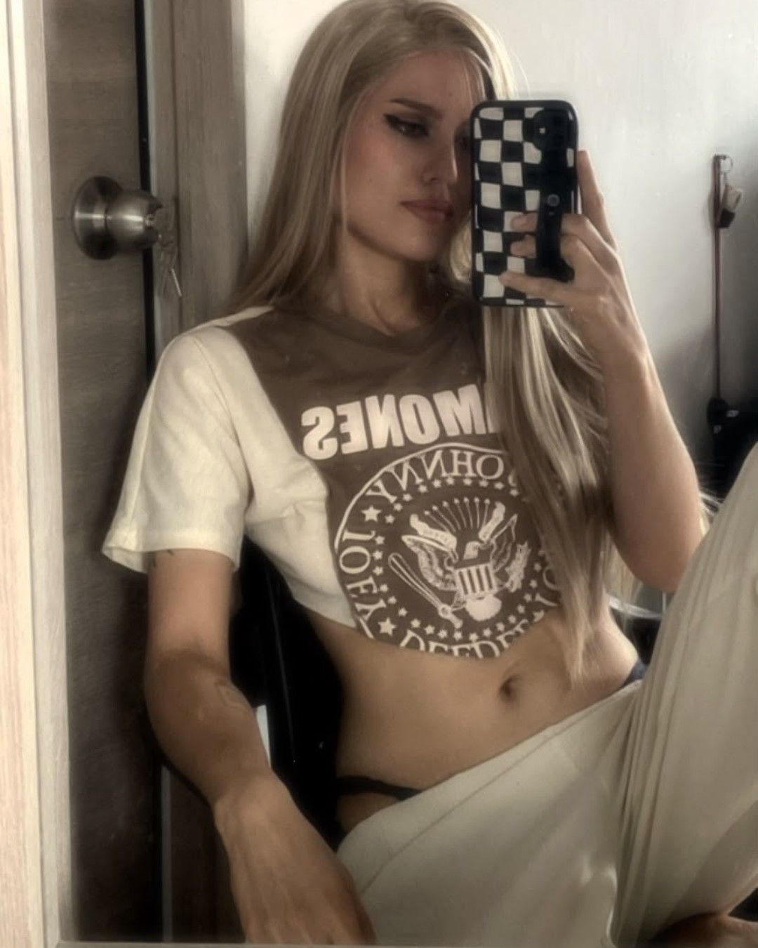 ✨Sara🖤