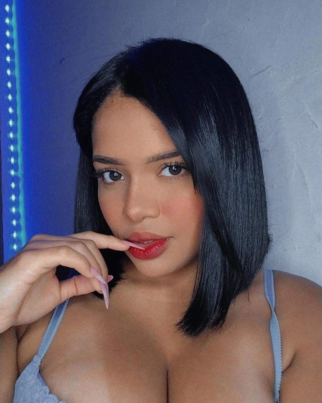 Rosalinda Saint